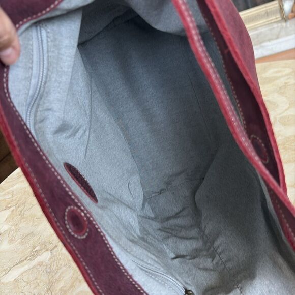 Roots Leather Extra Large Hobo Bucket Shoulder Crossbody Bag Made in Canada - Picture 14 of 14